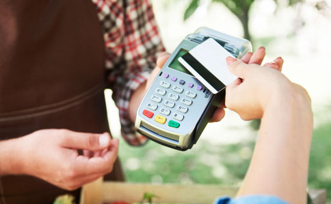 Retail/E-commerce